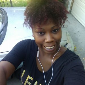 Meet your Posher, Ñina